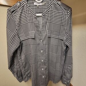 Calvin Klein medium houndstooth blouse